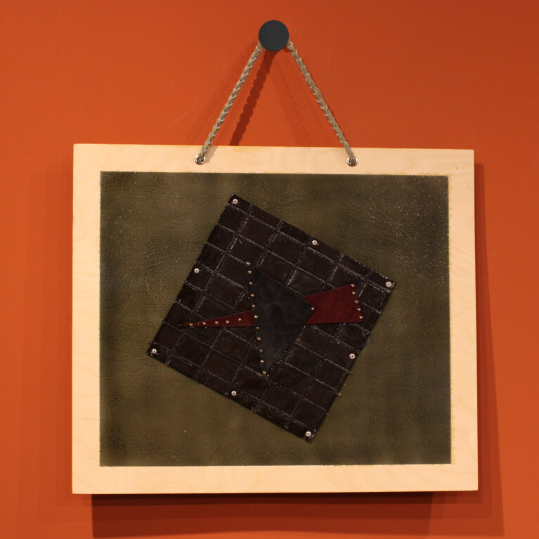 تابلو چرم H032