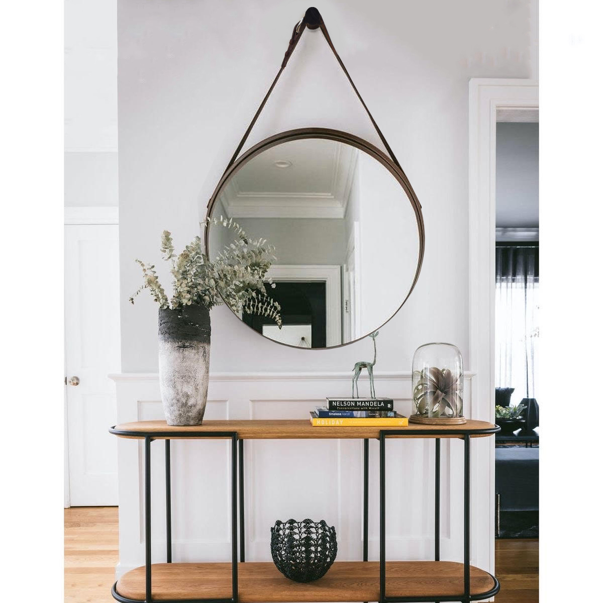 آینه دیواری با تسمه چرمی قطر 70 سانتیمتر